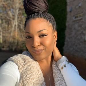 Meet your Posher, Destini